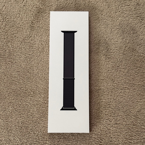 Apple Accessories - NWT - MFFG4AM/A Apple Watch 42mm - Dark Grey Sports Loop